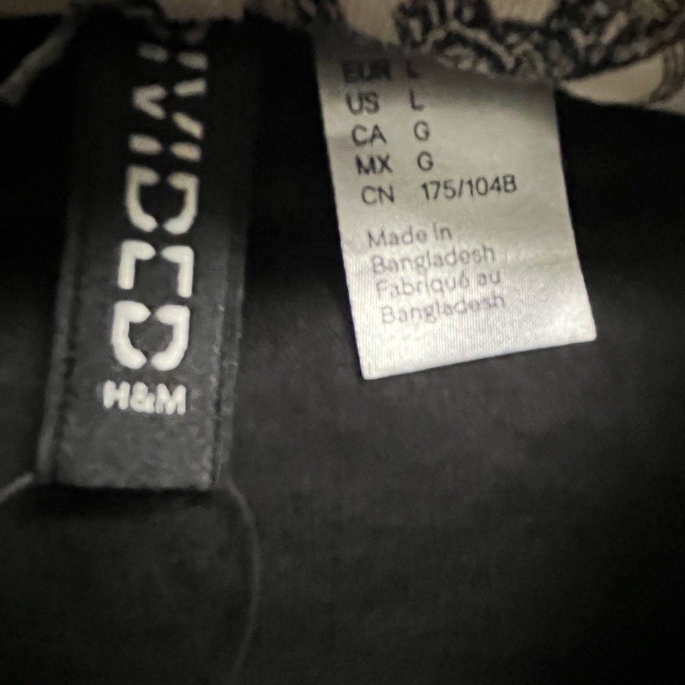 H&M Button Down - Picture 2 of 4